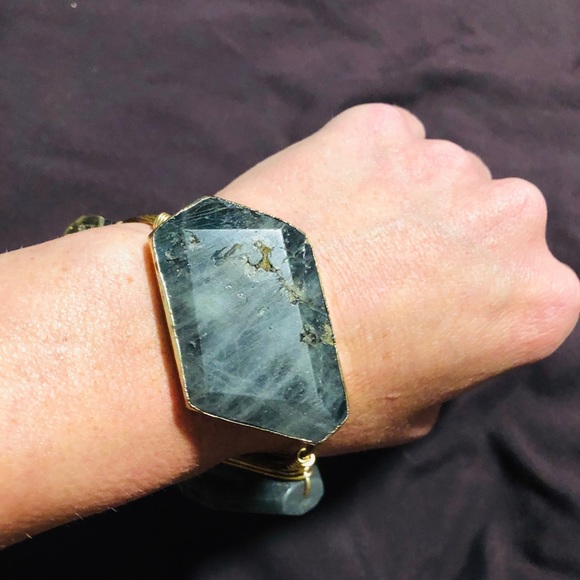 Bourbon and bowties bracelet - Picture 2 of 3